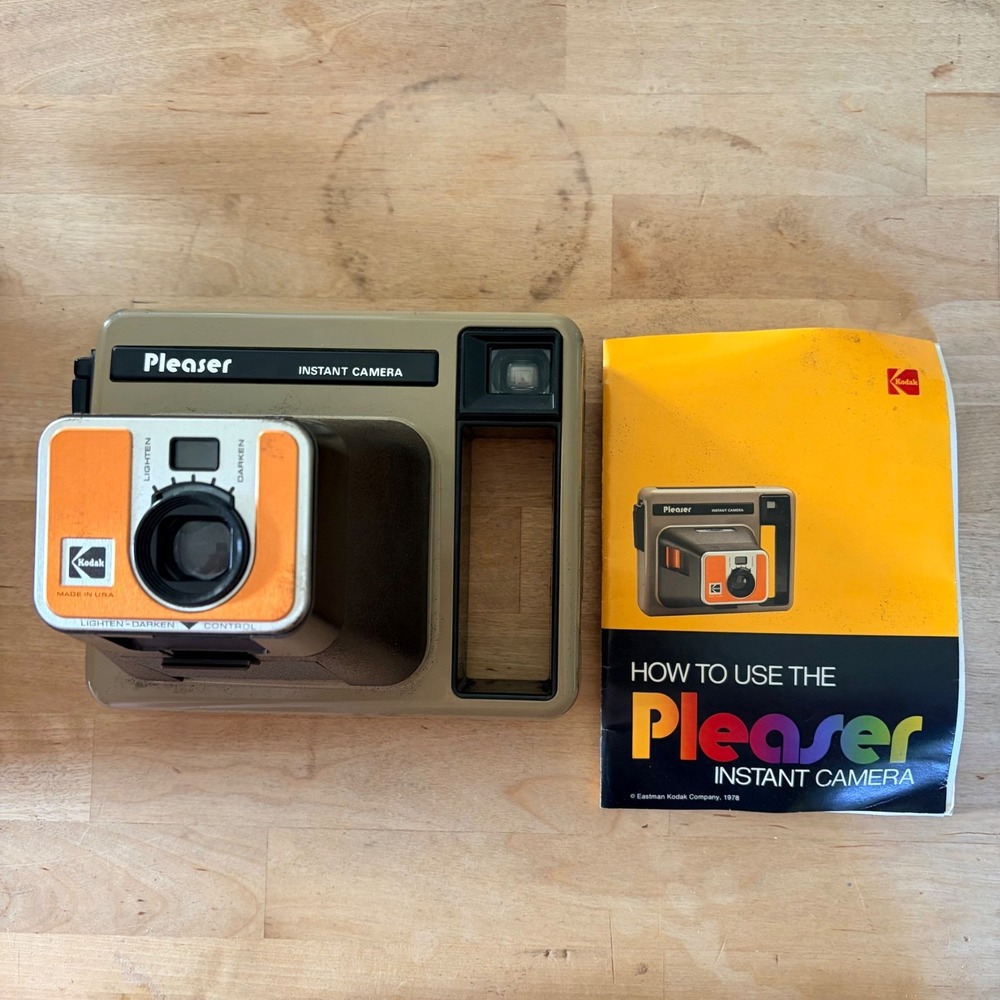 Vintage Kodak Pleaser Instant Camera 1978 with Manual and Case Tan Brown
